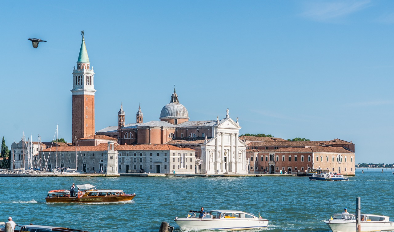 鹿晗婚姻狀況最新消息，結(jié)婚了嗎？揭秘其最新動(dòng)態(tài)。