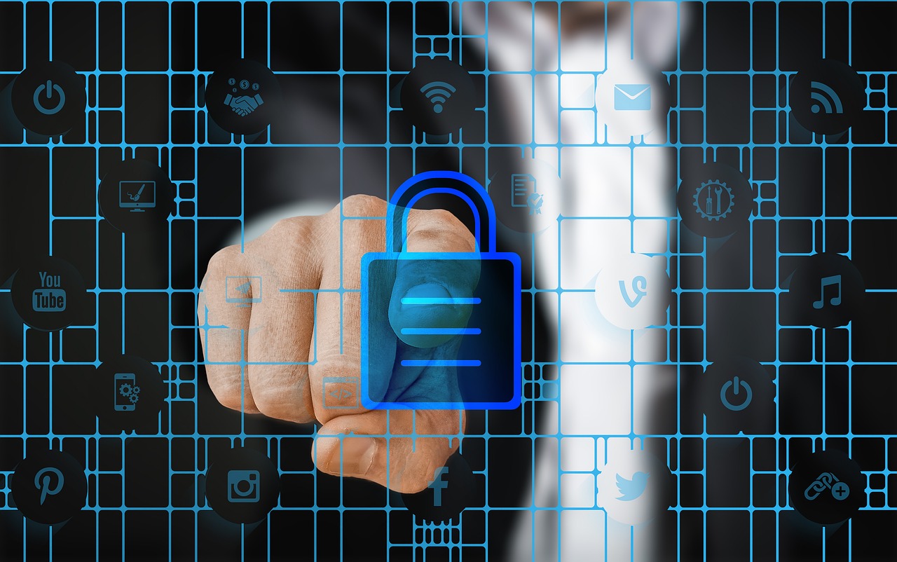 cm888tw草莓最新地址相關(guān)風險解析，警惕網(wǎng)絡(luò)犯罪陷阱