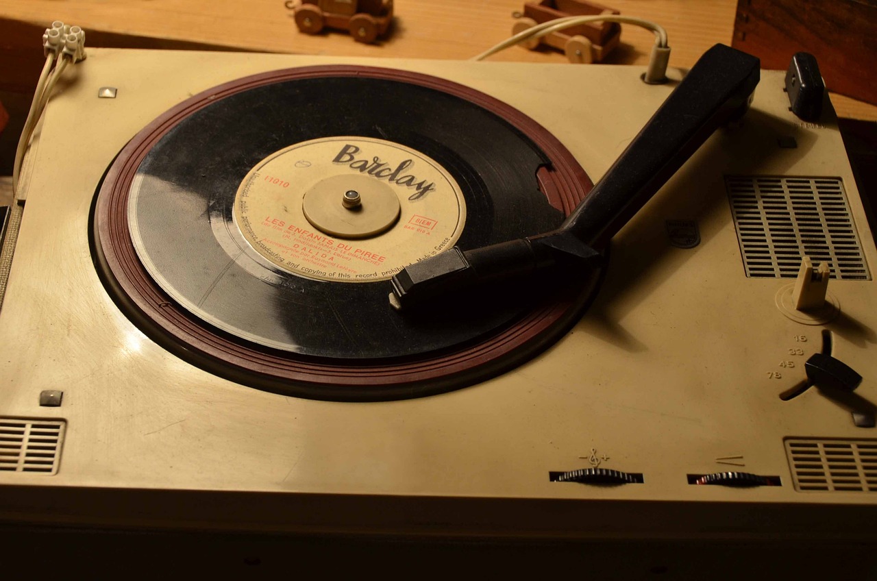 石墨礦最新價(jià)格動(dòng)態(tài)，市場(chǎng)行情分析與每噸價(jià)格解讀