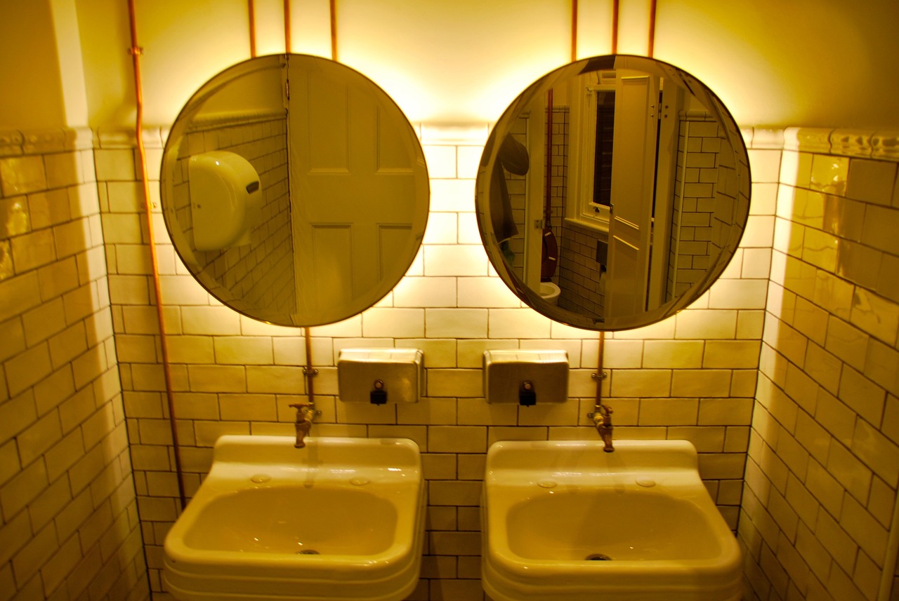 舊巴黎 第40頁(yè)