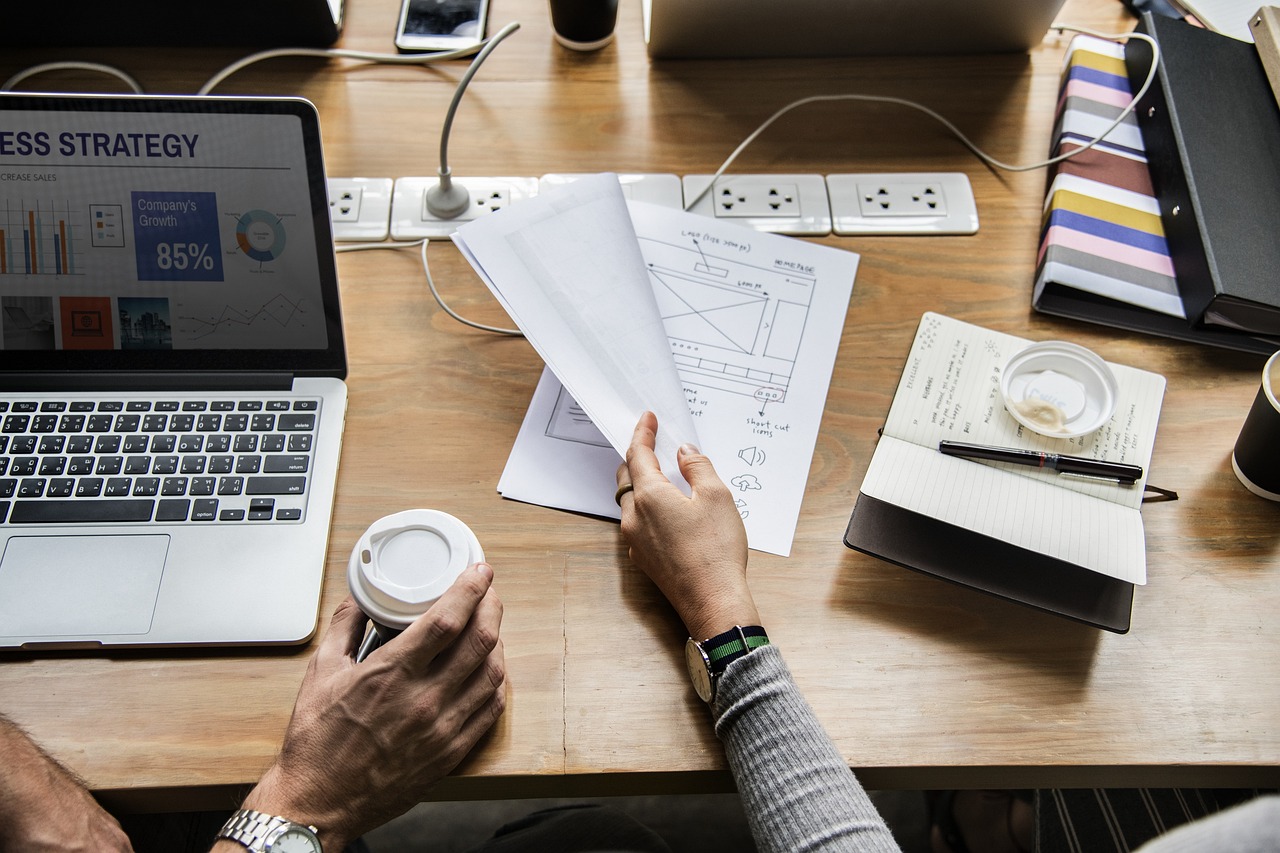 新澳門大眾網官網開獎，互動策略制訂_生態(tài)版8717.2899