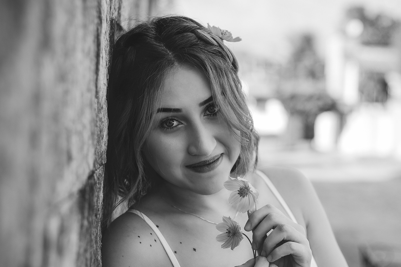 最新時尚扎發(fā)，引領(lǐng)潮流的發(fā)式藝術(shù)之美