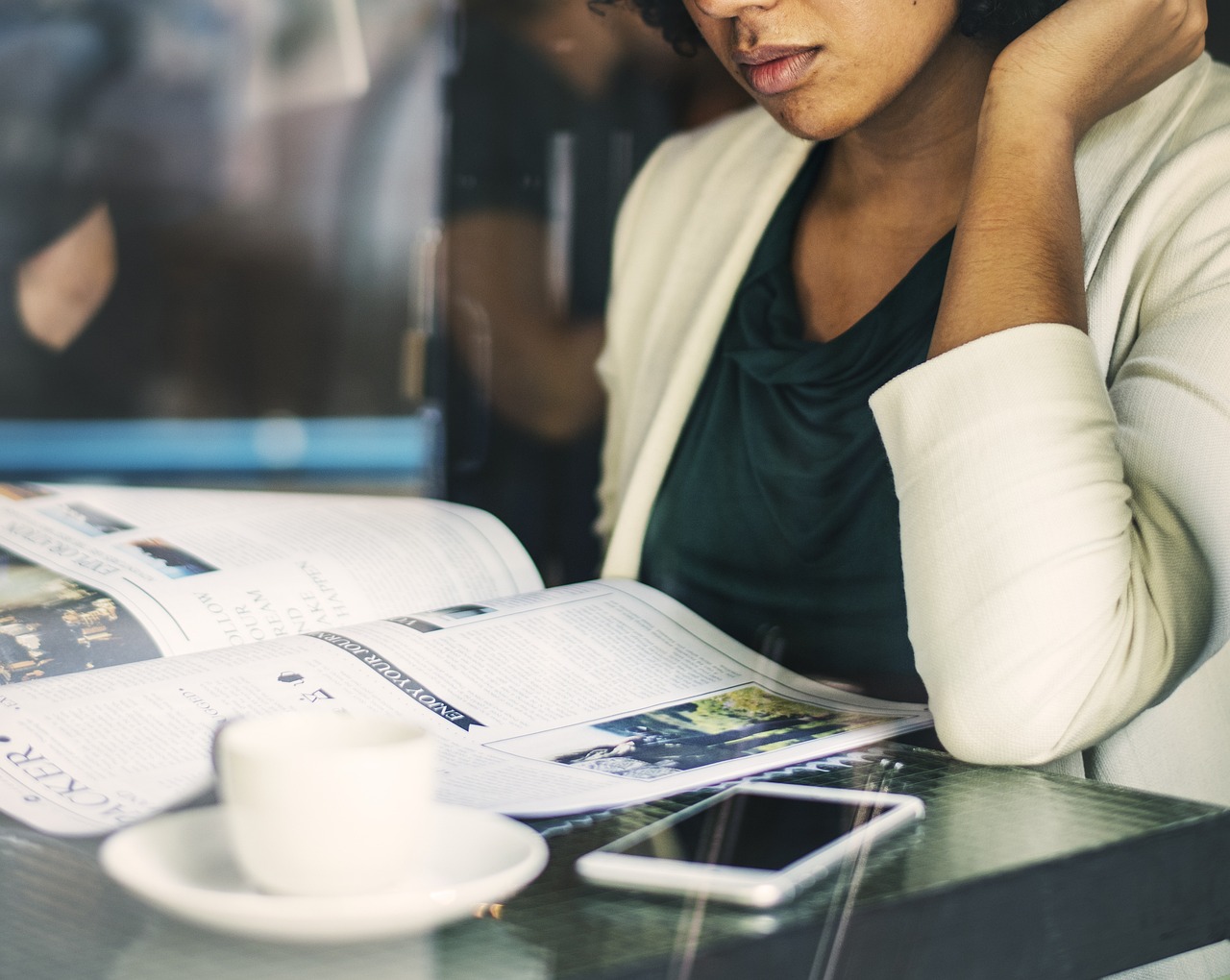 趙麗穎與李易峰的最新動(dòng)態(tài)，聚焦一線新聞熱議話題