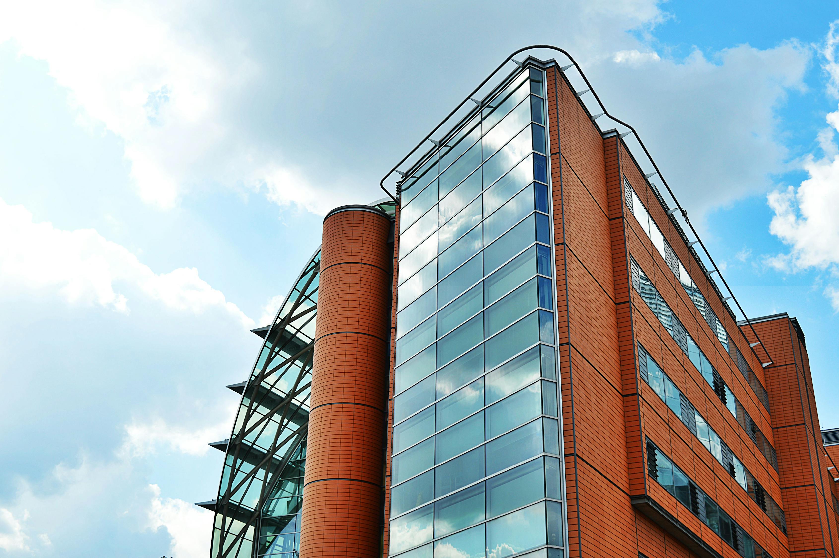 泰康引領(lǐng)健康產(chǎn)業(yè)，塑造美好未來最新介紹